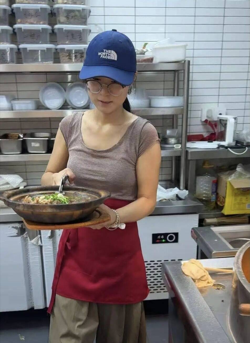 点到为止丨全城吃瓜，够甜
